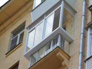 Остекление балконов и лоджий алюминиевым профилем